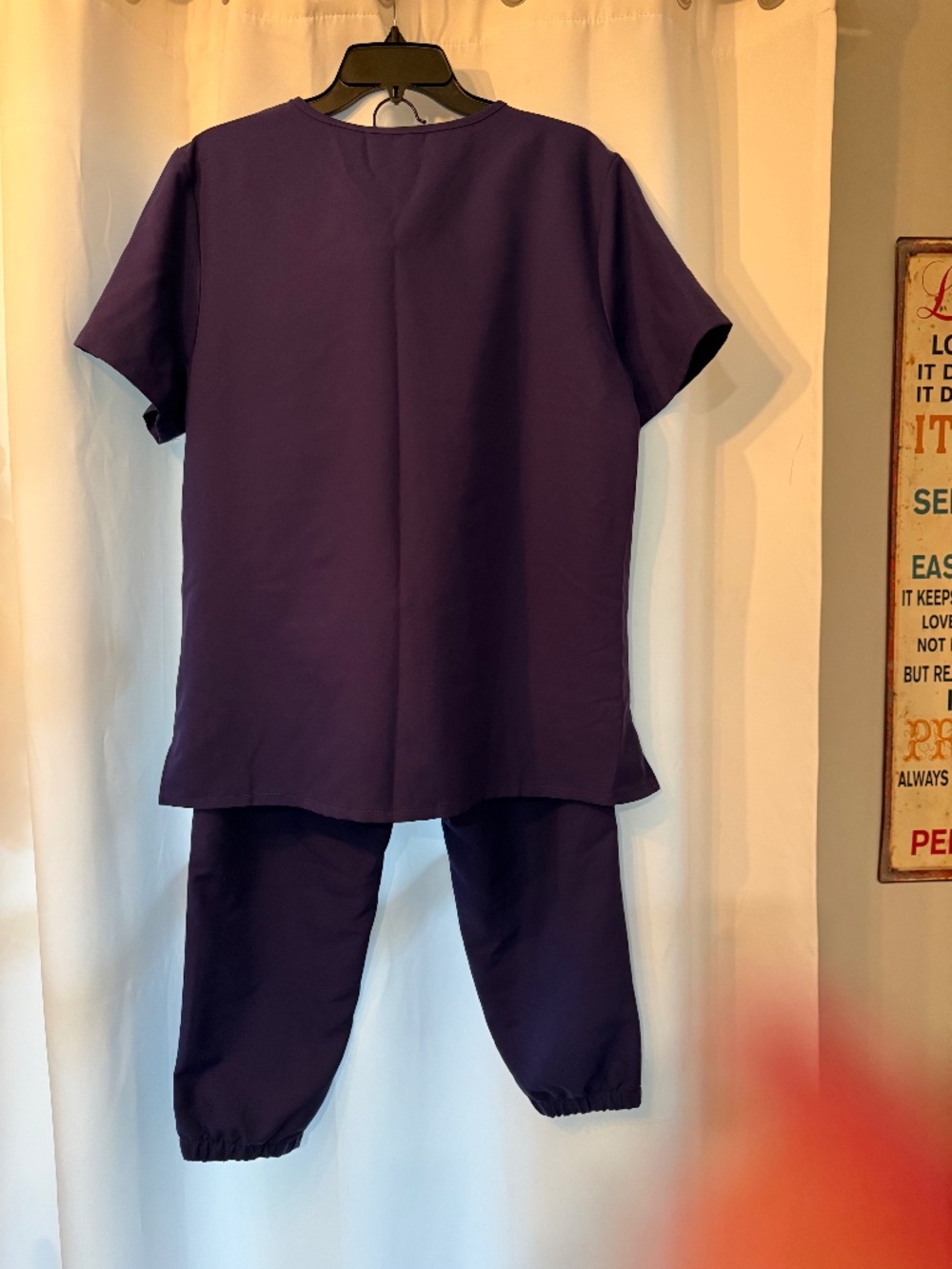 Cherokee Scub set top and bottom- Sz LG